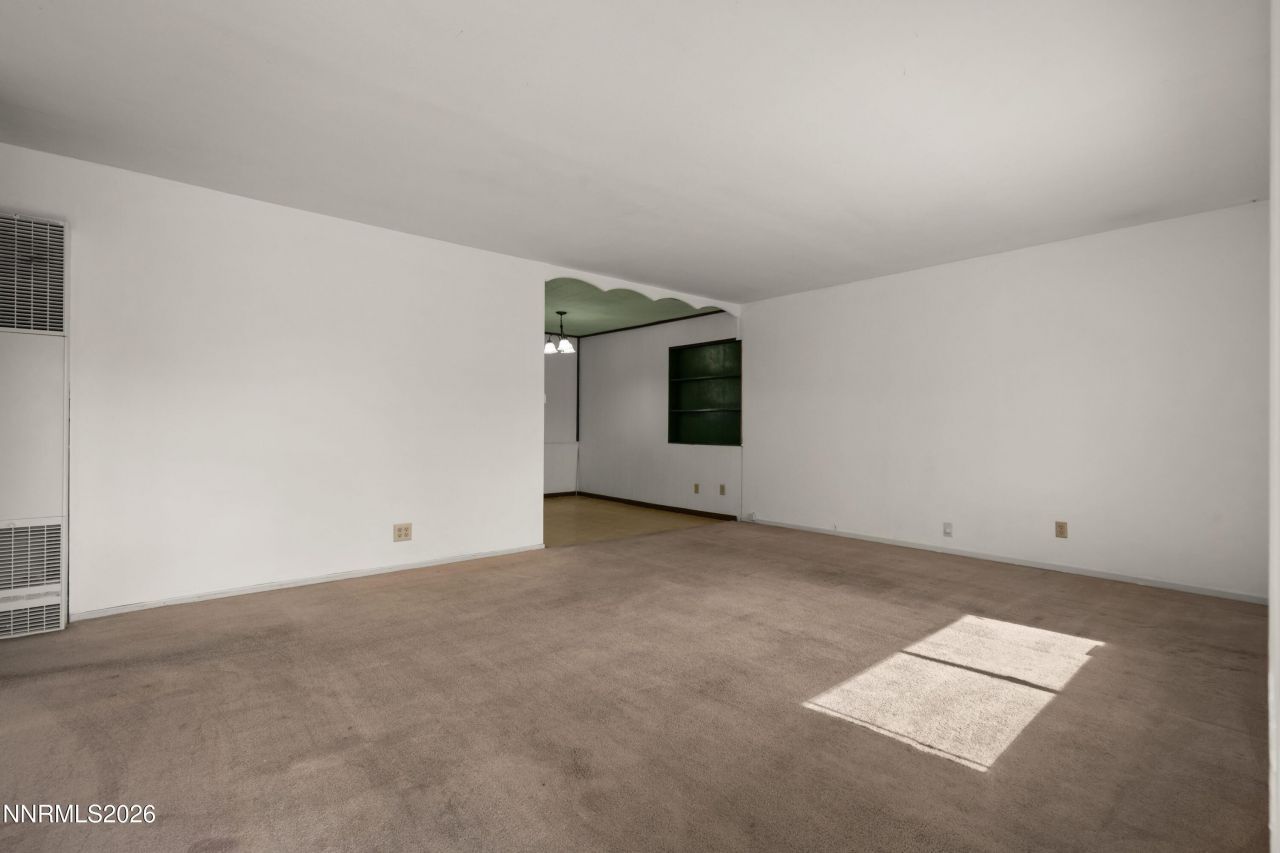 112 K Street, Sparks, NV 89431 Photo