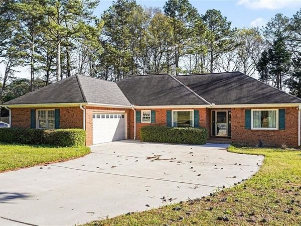 7972 Woods Lane, Jonesboro, GA 30236