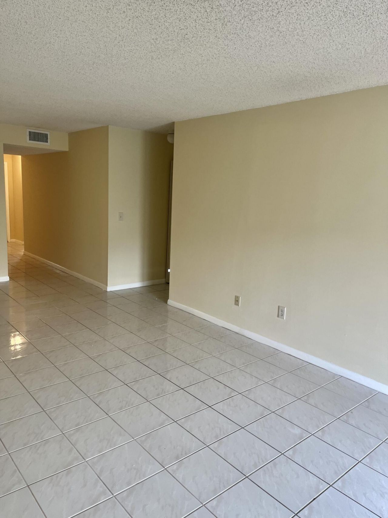3529 Englewood Drive E, Unit 313, Lake Worth, FL 33467 Photo