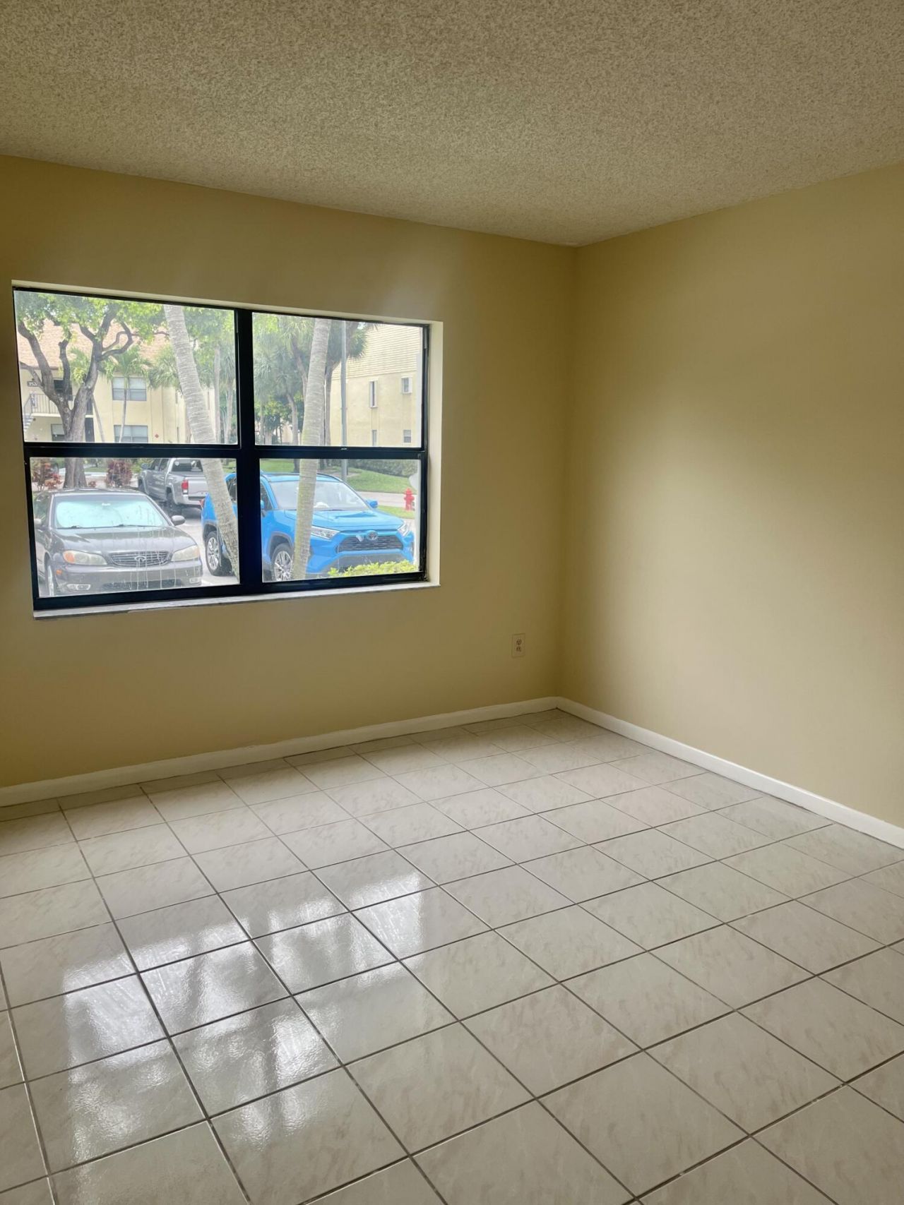 3529 Englewood Drive E, Unit 313, Lake Worth, FL 33467 Photo