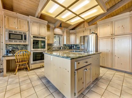 1217 Driftwood Cove Road, Lake Almanor, CA 96137 Photo