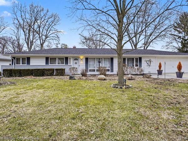 3330 Homestead Drive, Waterford Twp, MI 48329