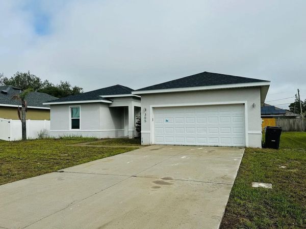 305 HIBISCUS DRIVE , POINCIANA, FL 34759