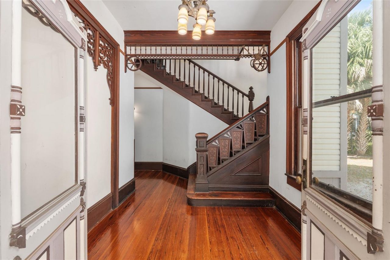 306 NE 3rd Street , Gainesville, FL 32601 Photo