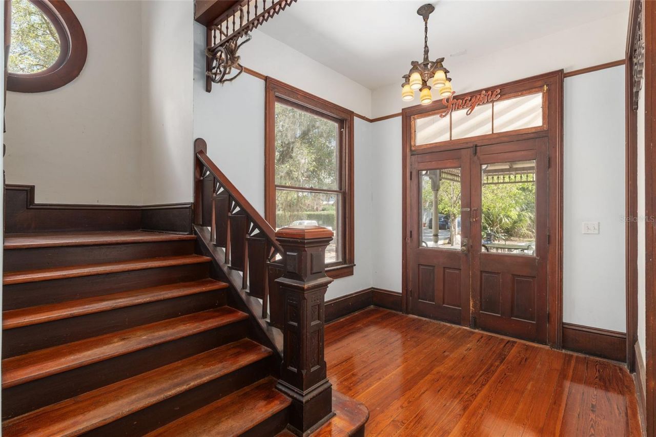 306 NE 3rd Street , Gainesville, FL 32601 Photo