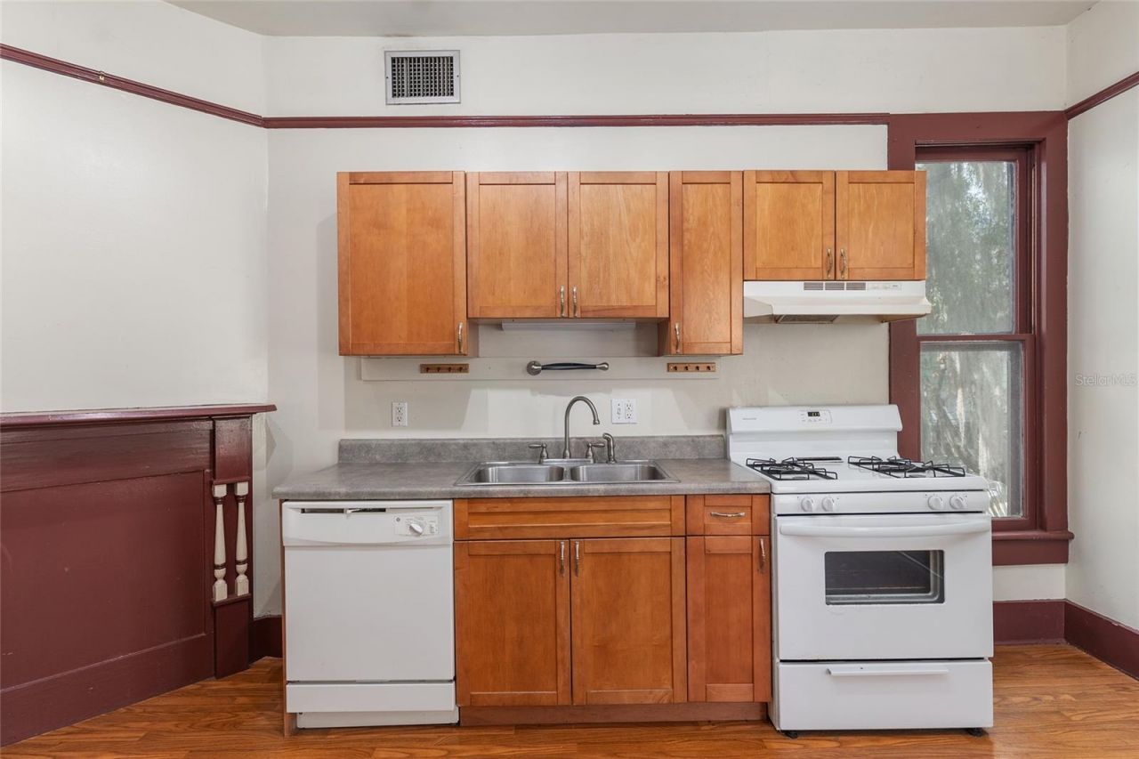 306 NE 3rd Street , Gainesville, FL 32601 Photo