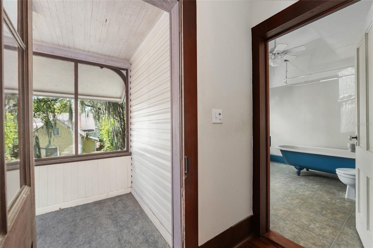 306 NE 3rd Street , Gainesville, FL 32601 Photo