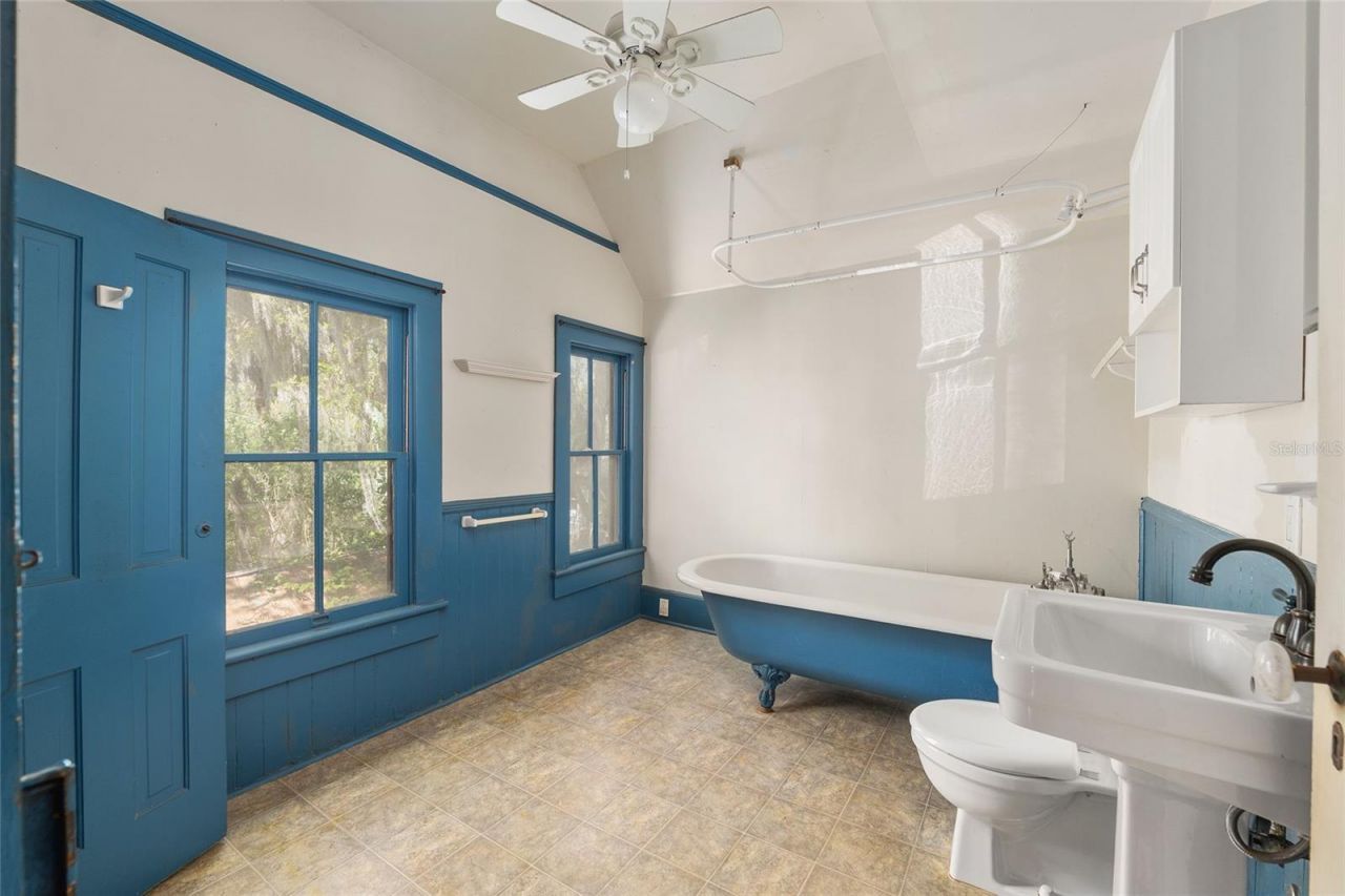 306 NE 3rd Street , Gainesville, FL 32601 Photo