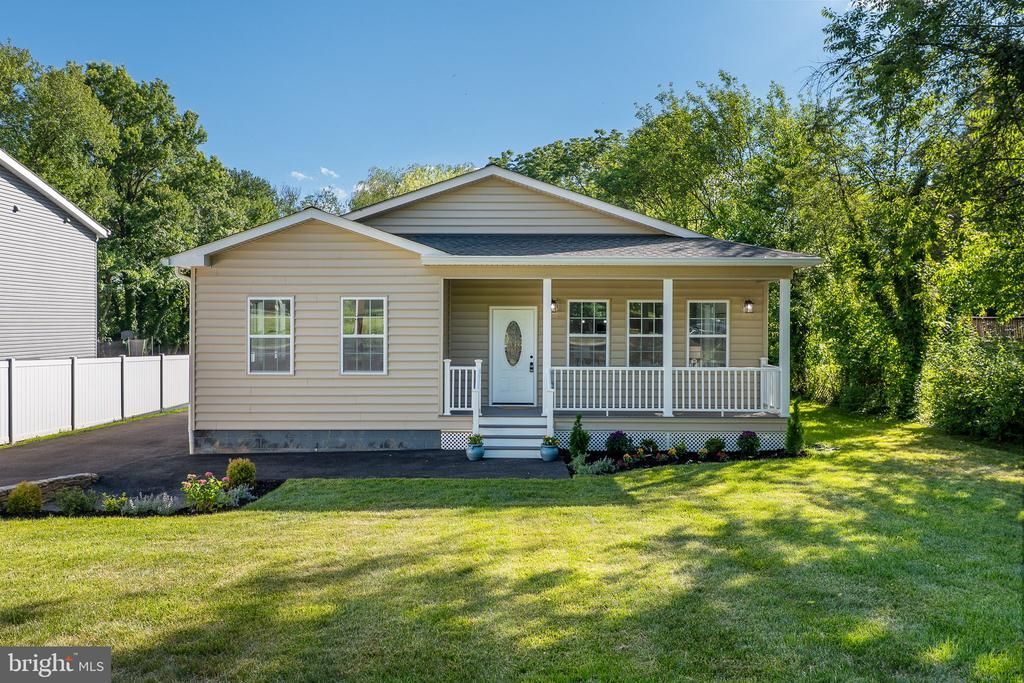 434 GAITHER STREET, GAITHERSBURG, MD 20877