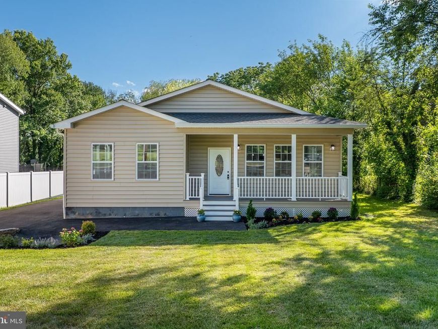 434 Gaither Street, Gaithersburg, MD 20877 Main Photo