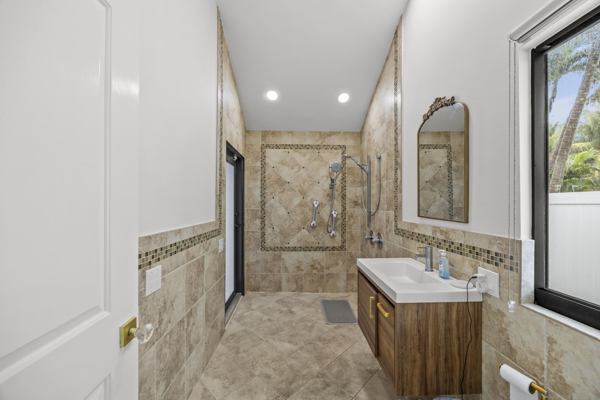 845 NE Mulberry Drive, Boca Raton, FL 33487 Photo