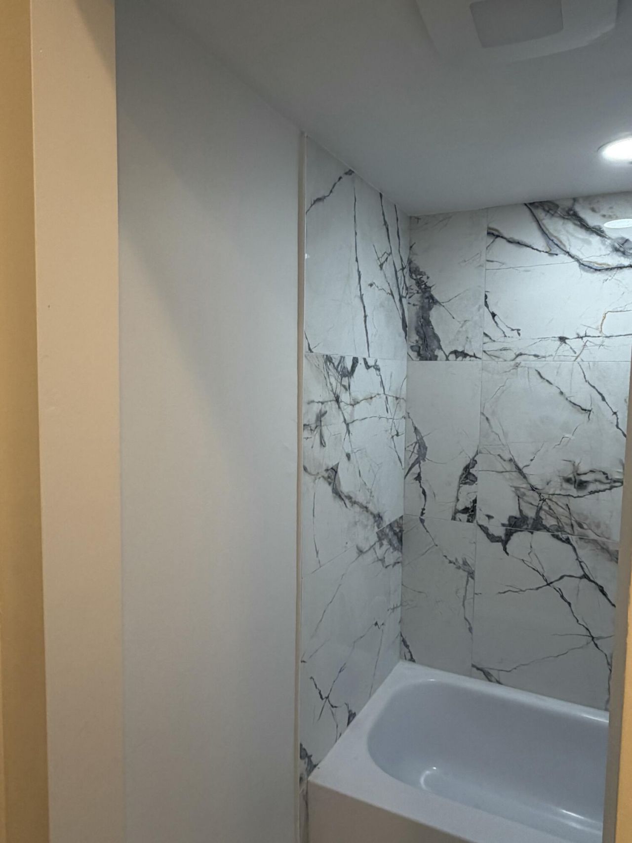 2700 Riverside Drive, Unit 302-b, Coral Springs, FL 33065 Photo