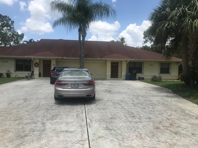 1241 Staghorn Court, Wellington, FL 33414 Photo