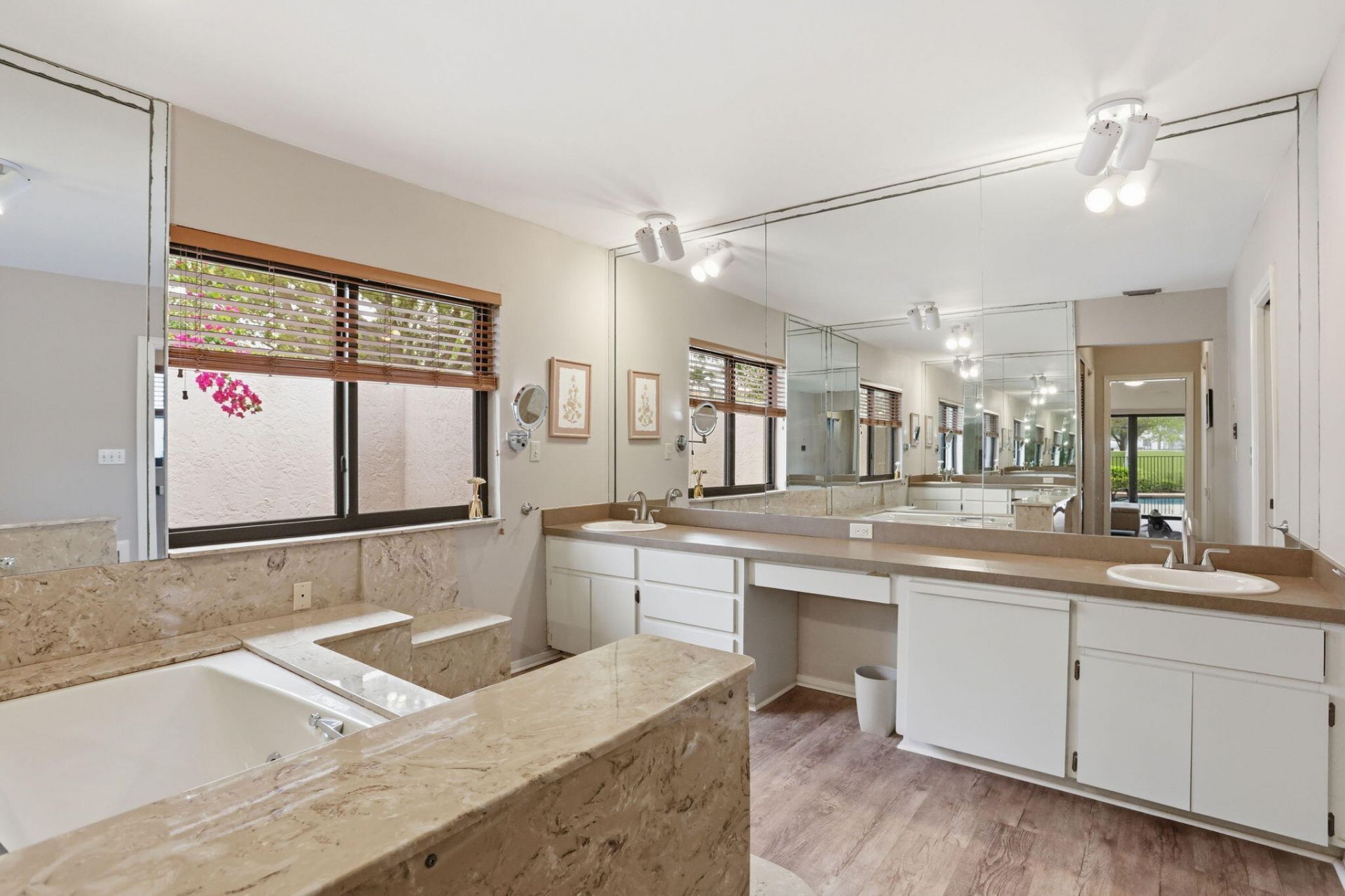 1960 NW 25th Street, Boca Raton, FL 33431 Photo