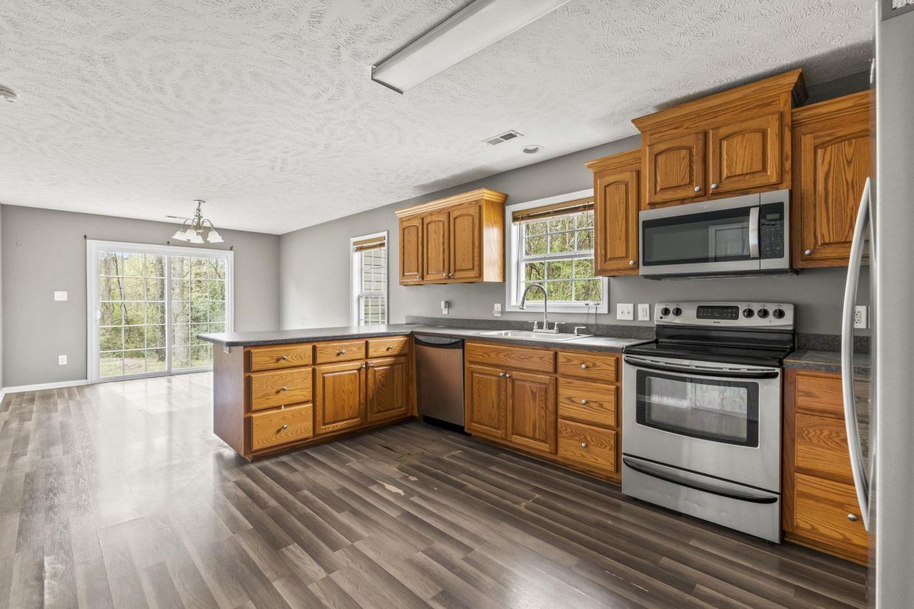 442 Sean River Rd. Photo 16