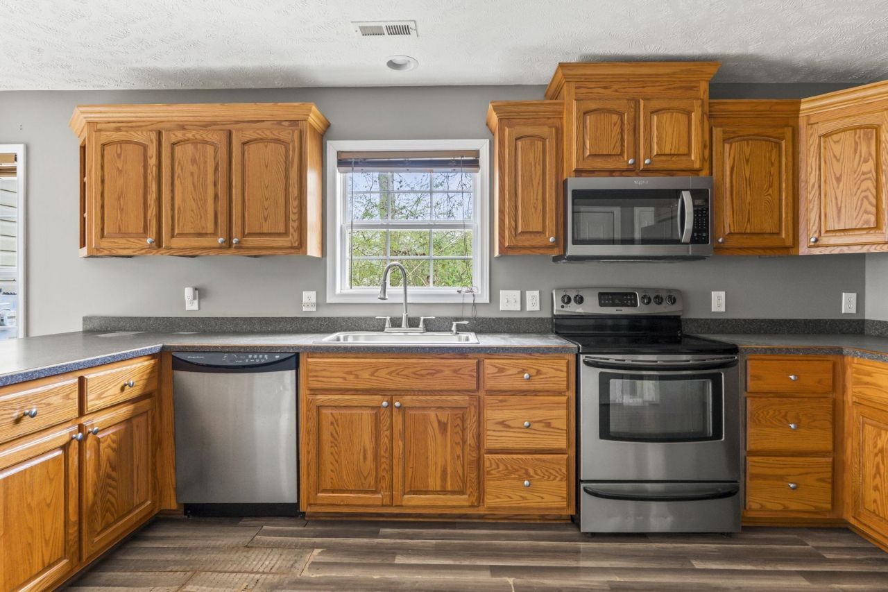 442 Sean River Rd. Photo 17