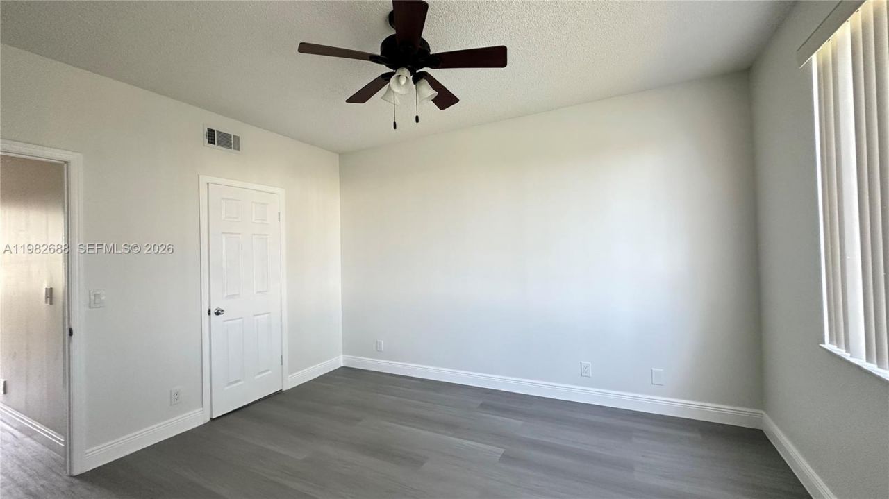 16769 Hemingway Dr, Weston, FL 33326 Photo