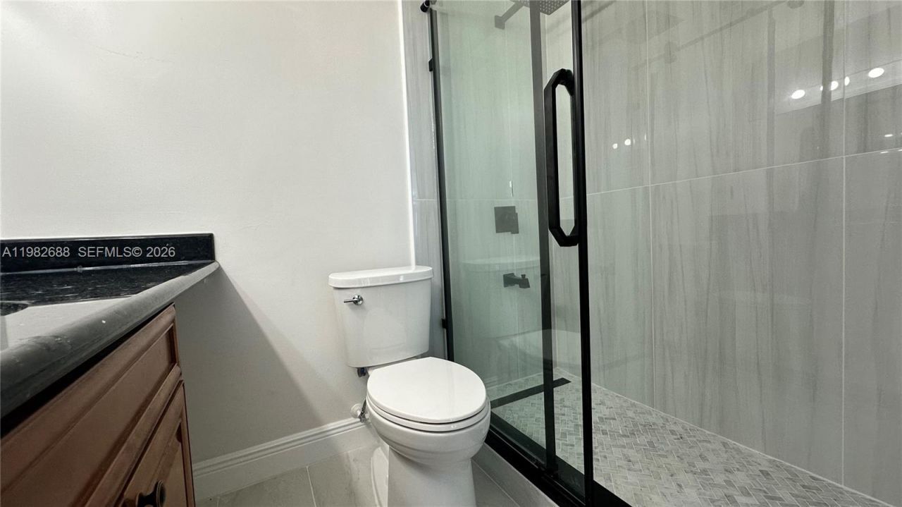 16769 Hemingway Dr, Weston, FL 33326 Photo