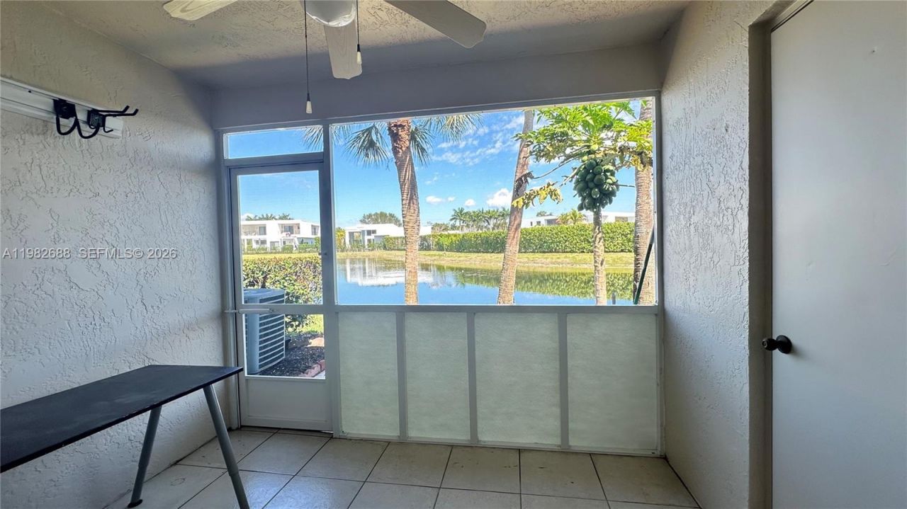 16769 Hemingway Dr, Weston, FL 33326 Photo