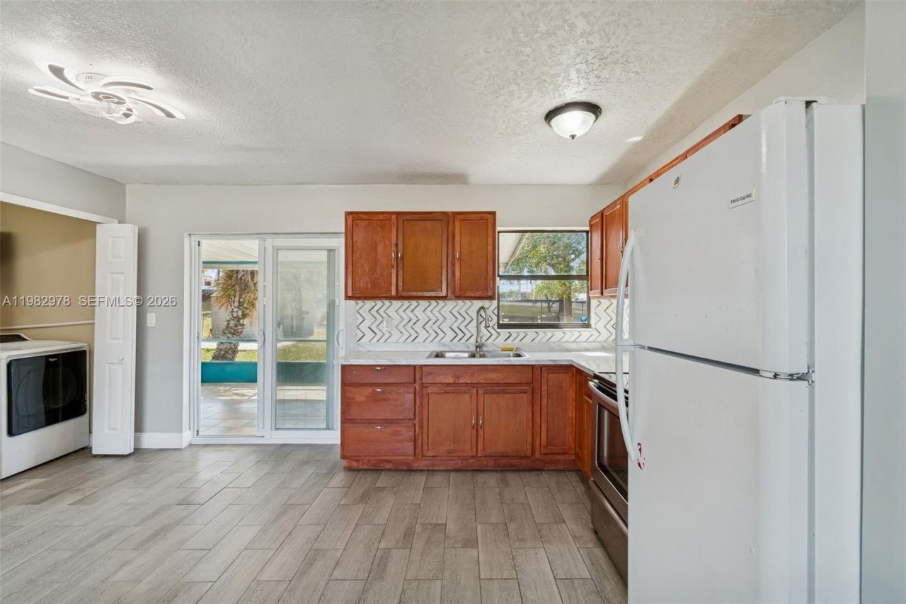 1402 Rolling Green Dr , Apopka, FL 32703 Photo