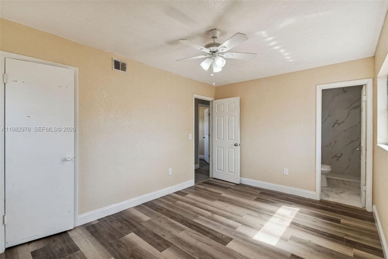 1402 Rolling Green Dr , Apopka, FL 32703 Photo