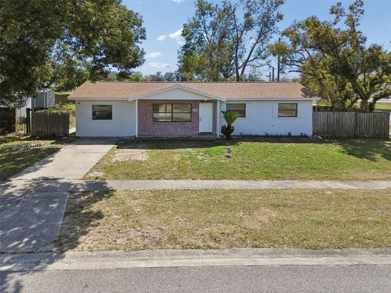 1402 Rolling Green Dr , Apopka, FL 32703 Photo