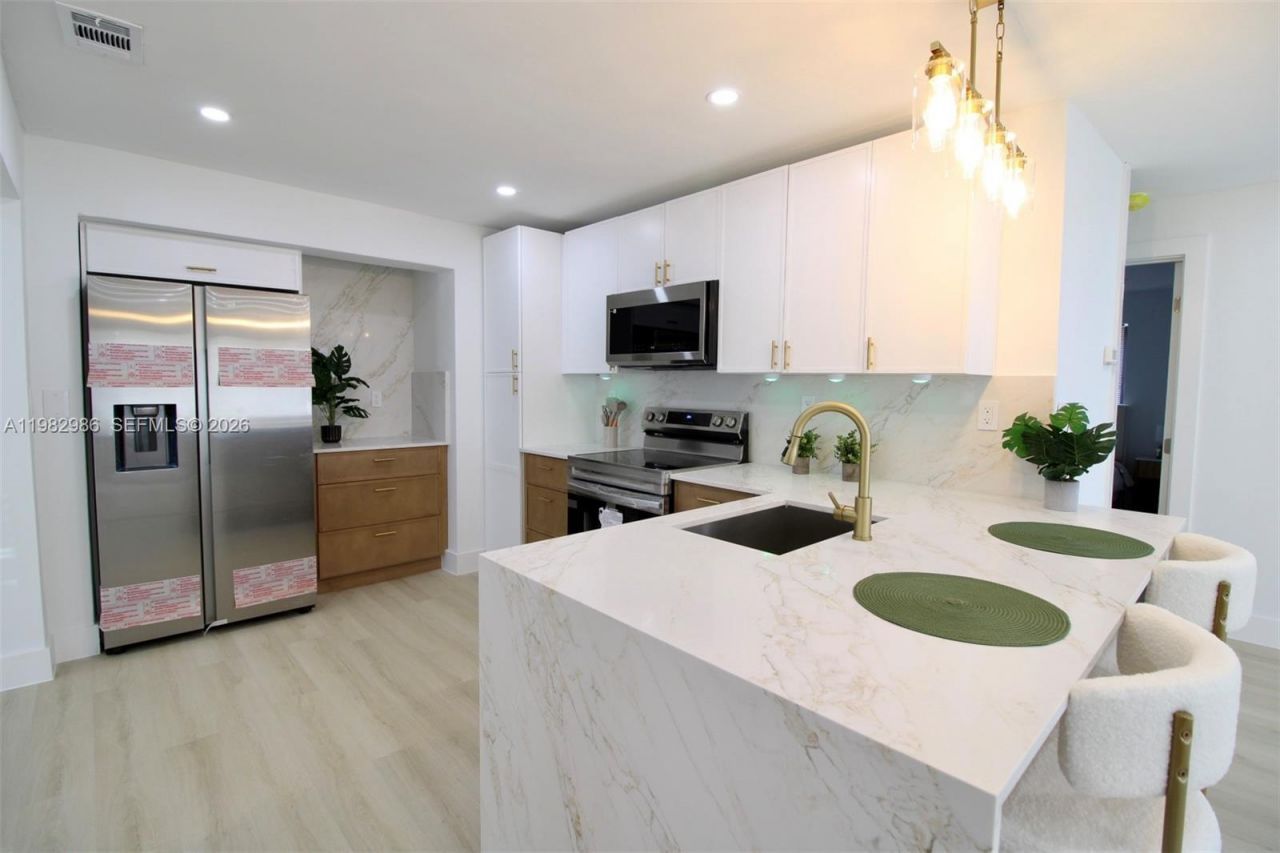 1511 NE 31st Ct , Pompano Beach, FL 33064 Photo