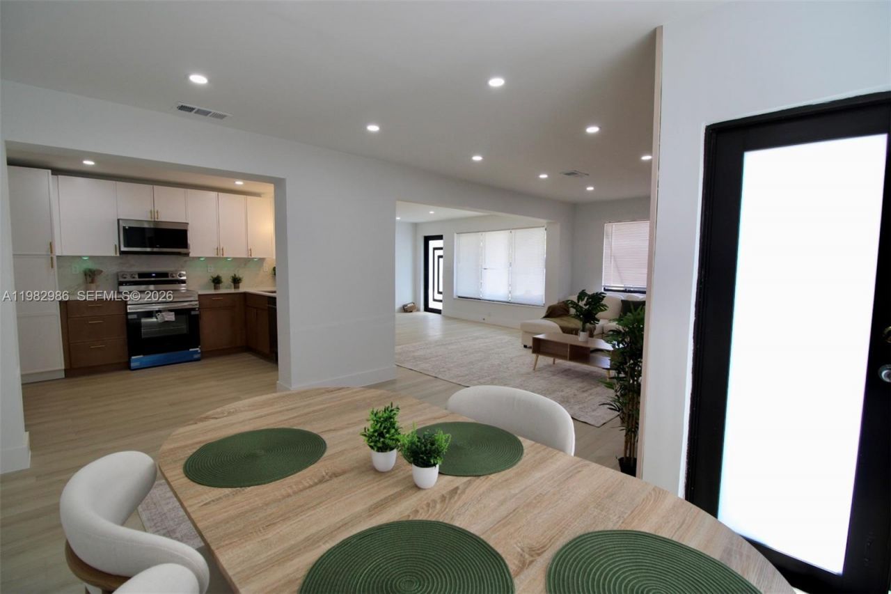 1511 NE 31st Ct , Pompano Beach, FL 33064 Photo