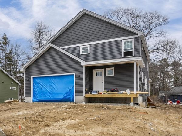 3 Hardwood Lane, Kennebunk, ME 04043