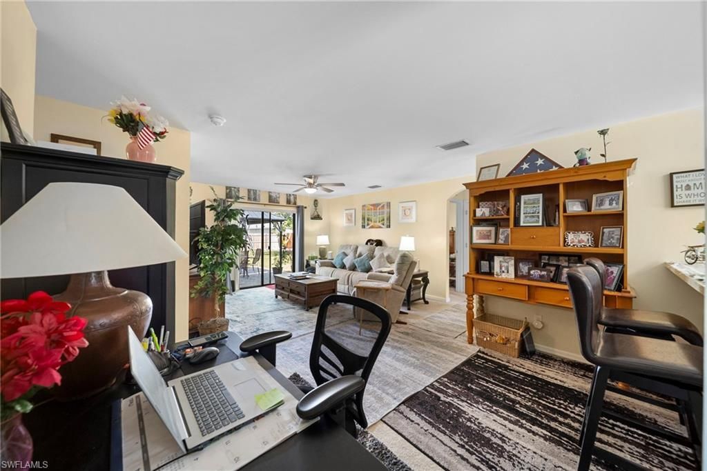 427 NW 3rd St, Cape Coral, FL 33993 Photo