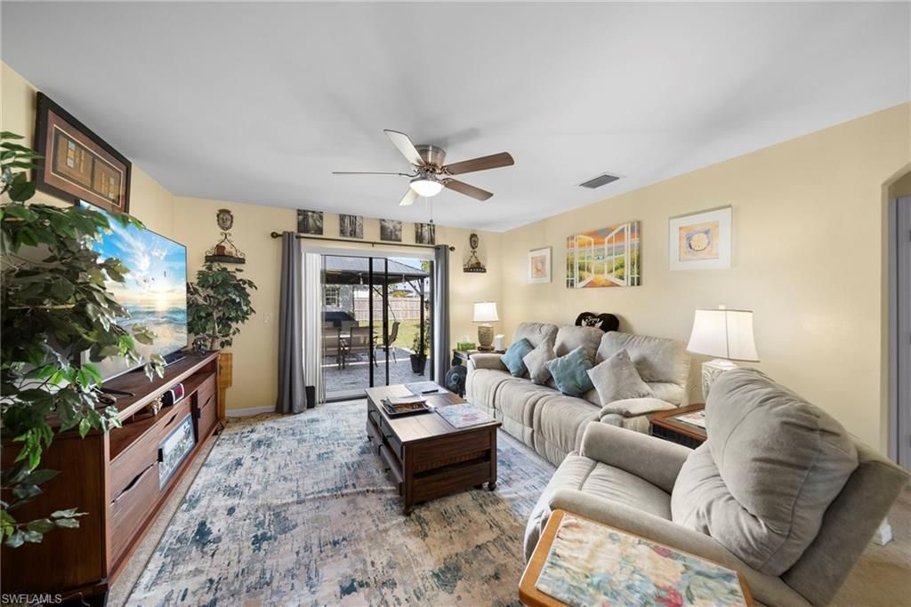 427 NW 3rd St, Cape Coral, FL 33993 Photo