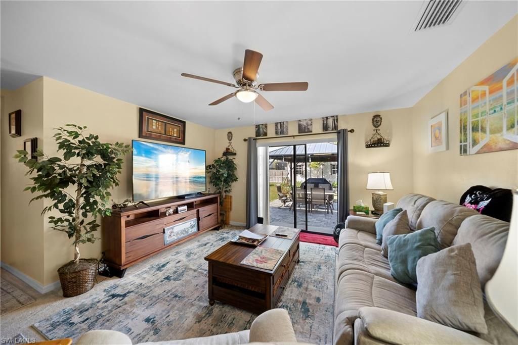 427 NW 3rd St, Cape Coral, FL 33993 Photo