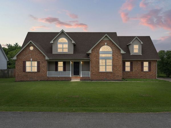 108 Smotherman Ct, Murfreesboro, TN 37129