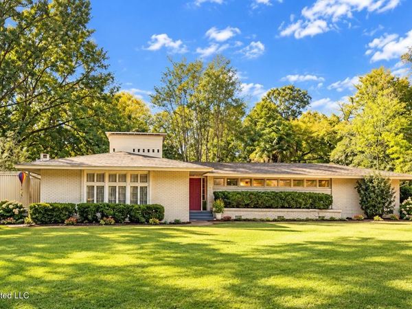 102 Dana Road, Natchez, MS 39120