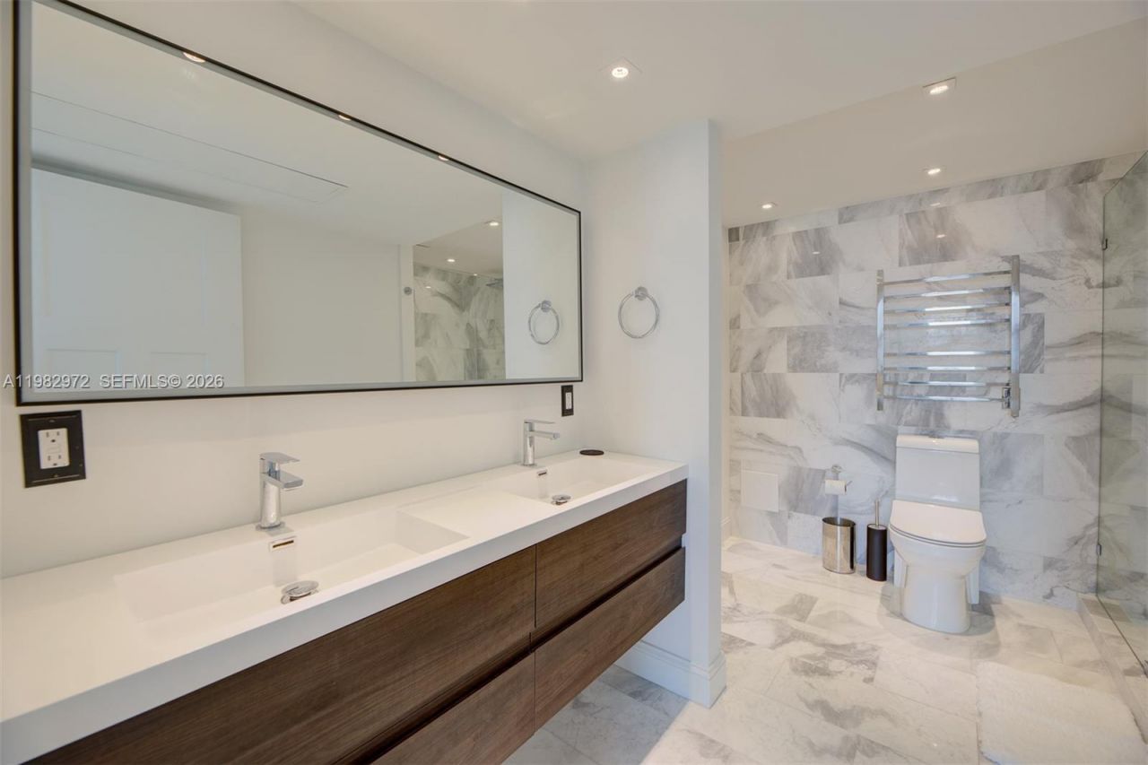 6770 Indian Creek Dr , Unit 12A, Miami Beach, FL 33141 Photo