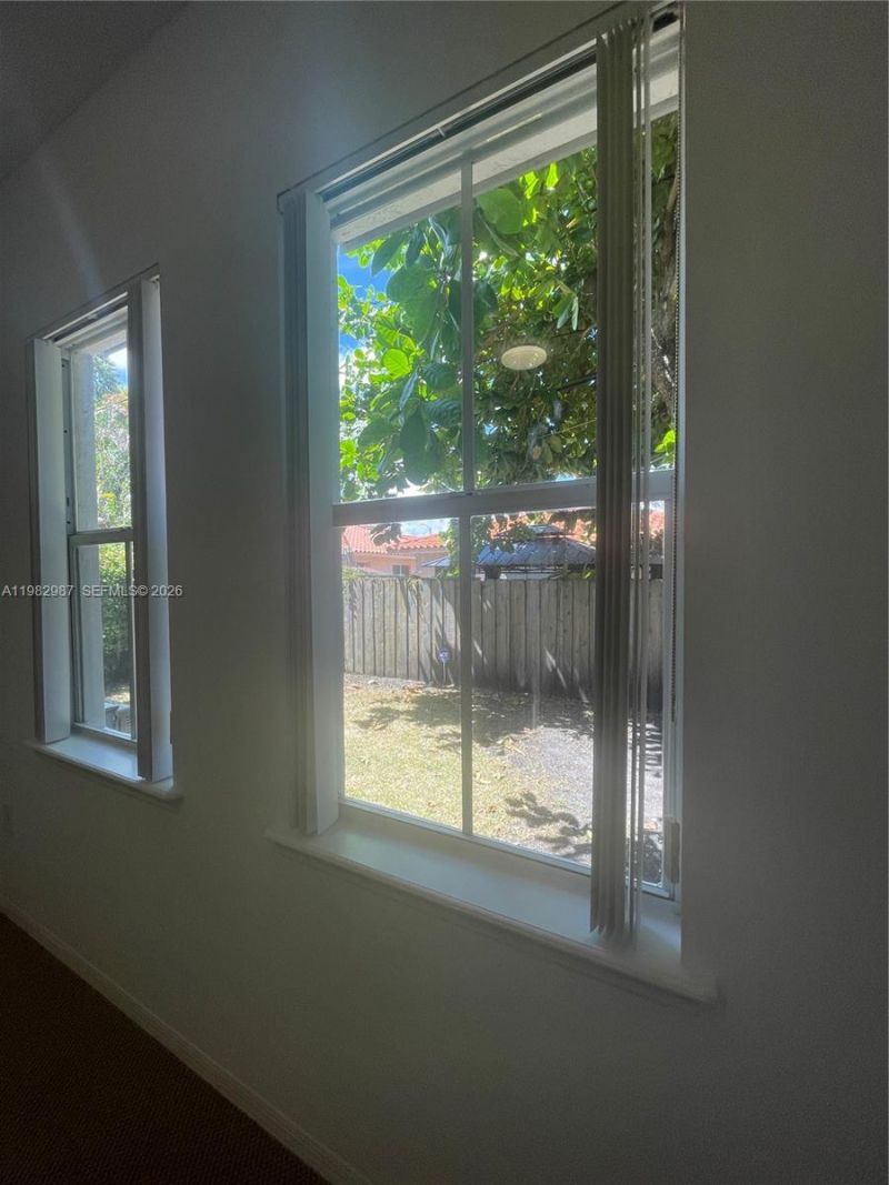 3421 SW 25th St , Unit 01, Miami, FL 33133 Photo