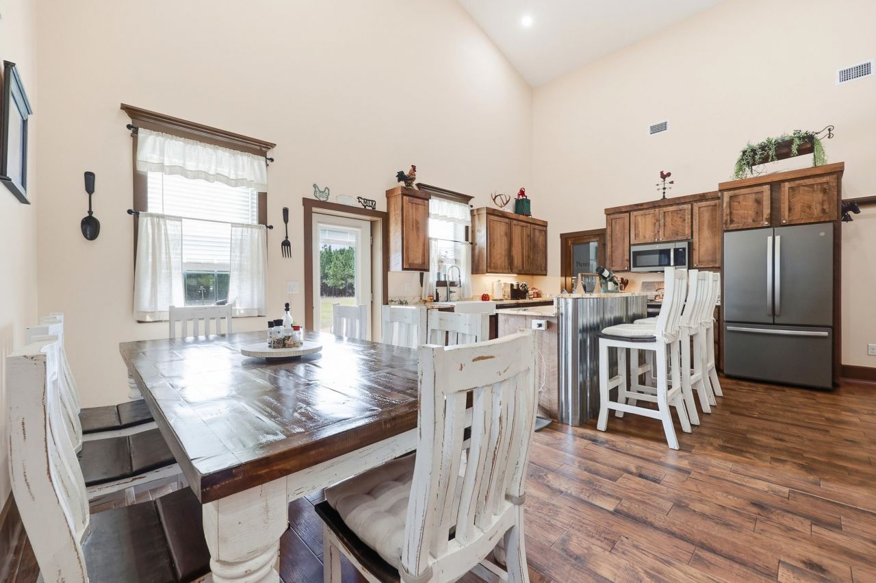 7299 Cartrette Rd.  Photo 10