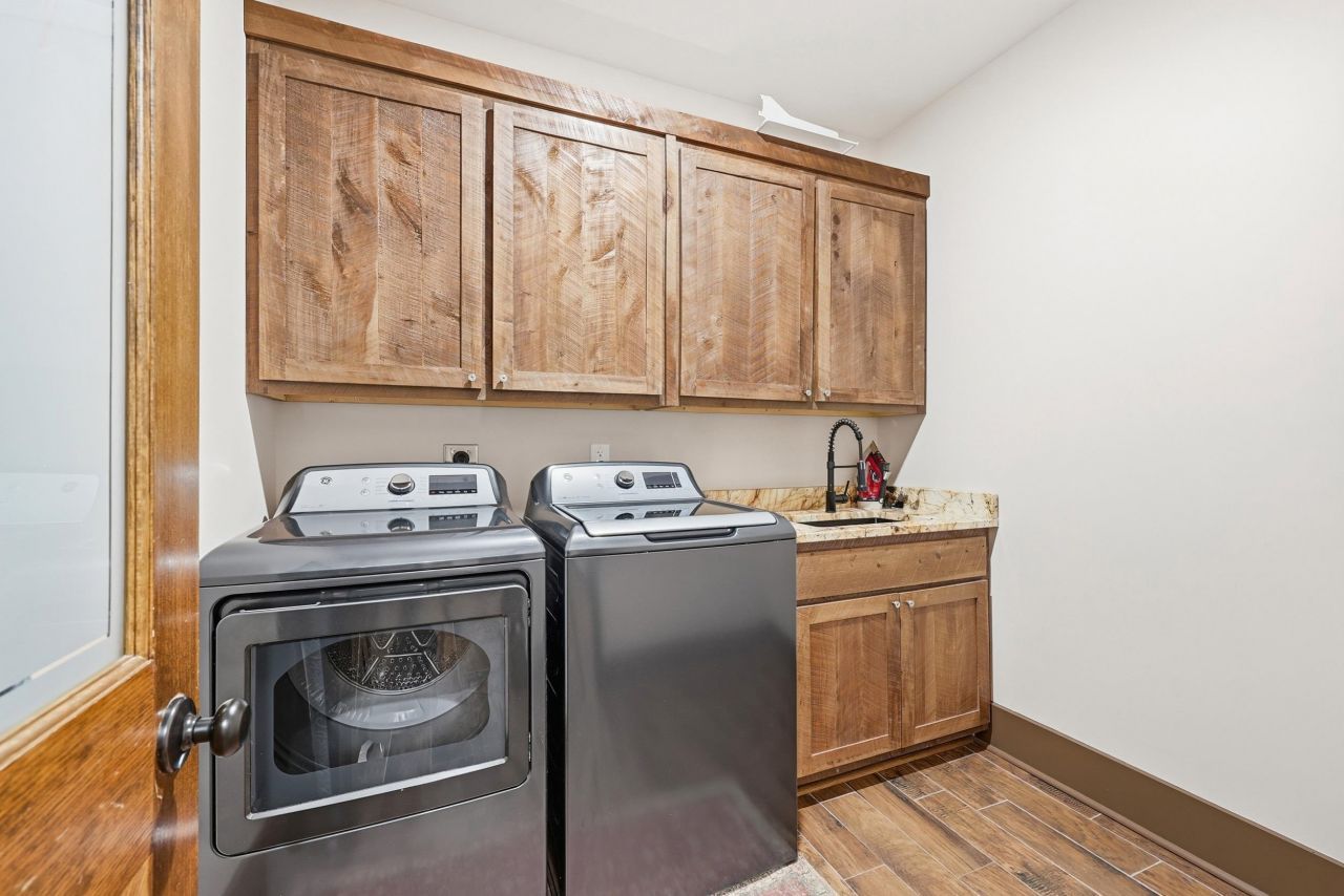 7299 Cartrette Rd.  Photo 31