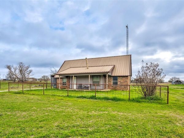 1106 Hcr 1414, Covington, TX 76636