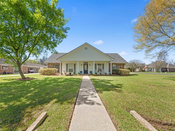 13514 Mary Edith Pl, Baton Rouge, LA 70809