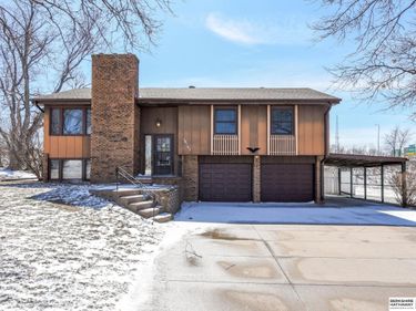 10145 Hansen Avenue, Omaha, NE 68124