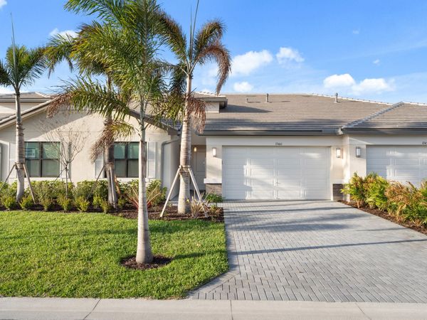 13461 SW Brightside Way, Port St. Lucie, FL 34987