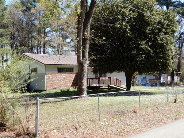 901 West , Kensett, AR 72082