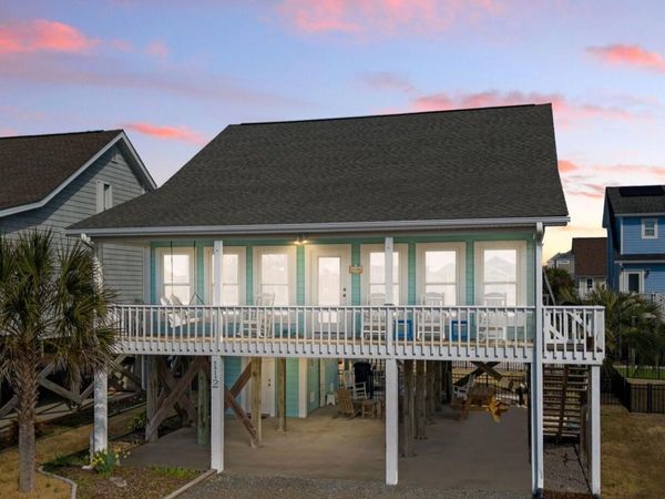 112 Sunshine Lane, Holden Beach, NC 28462