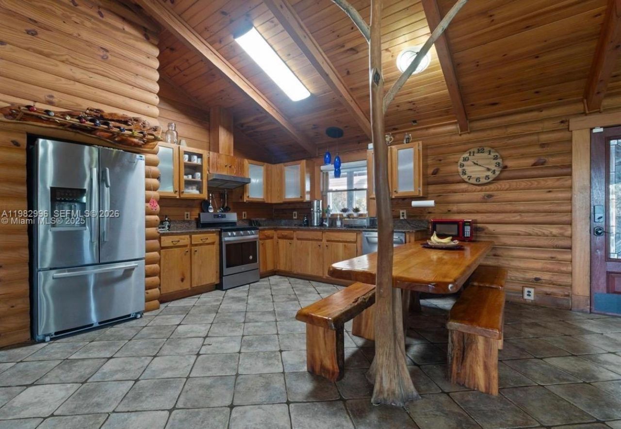 850 Old Us Highway 27, South Bay, FL 33493 Photo