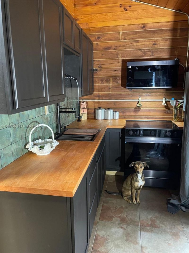 850 Old Us Highway 27, South Bay, FL 33493 Photo