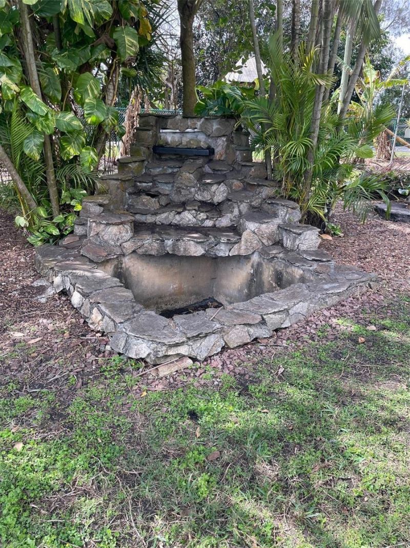 850 Old Us Highway 27, South Bay, FL 33493 Photo