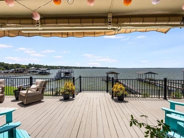 219 Admiral Drive , Gun Barrel City, TX 75156