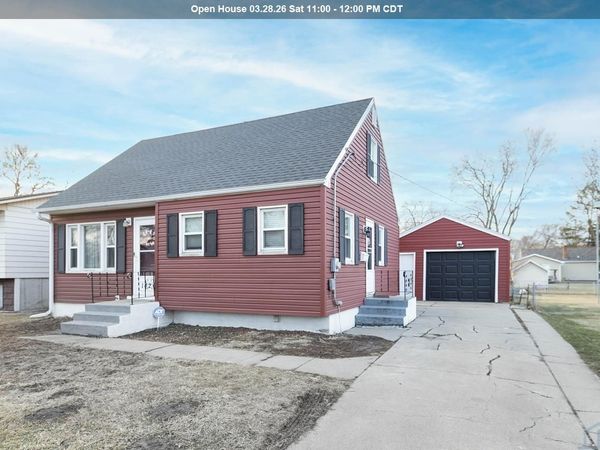 1420 W Lunah Ave., Sioux City, IA 51103