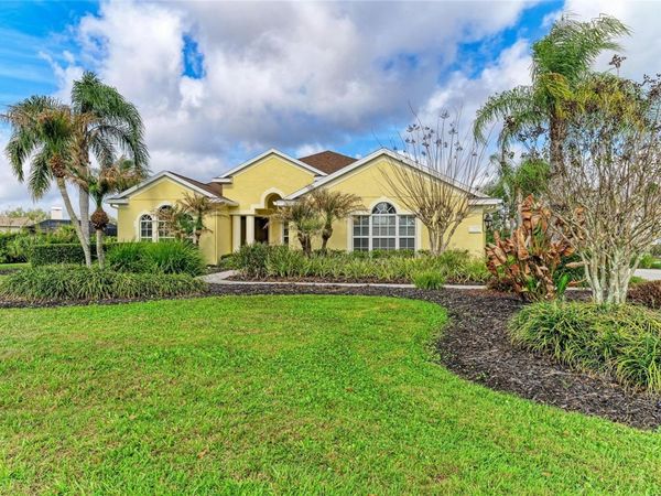23327 RED ROBIN PLACE , BRADENTON, FL 34202